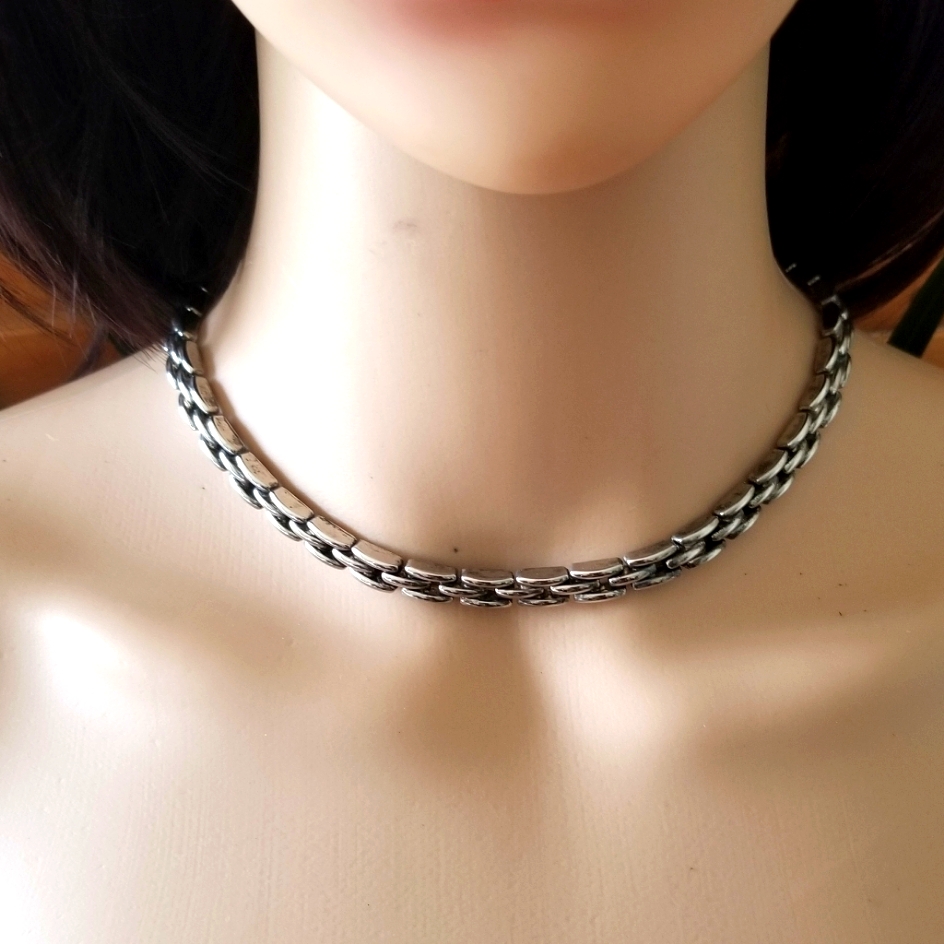 Vintage Unsigned Necklace 25$